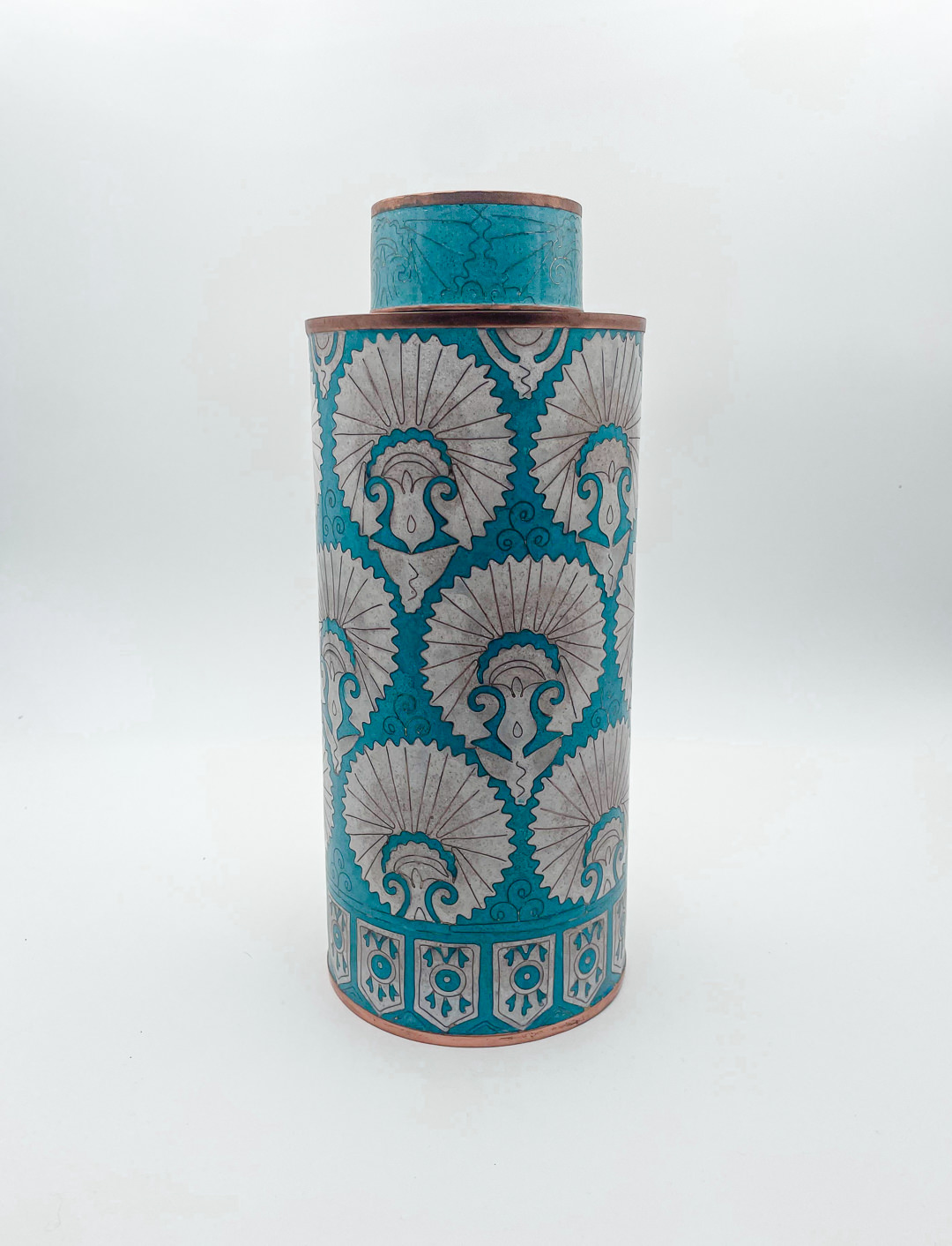 Urne cinéraire en métal. Obsèques personnalisées, pompes funèbres L'autre rive