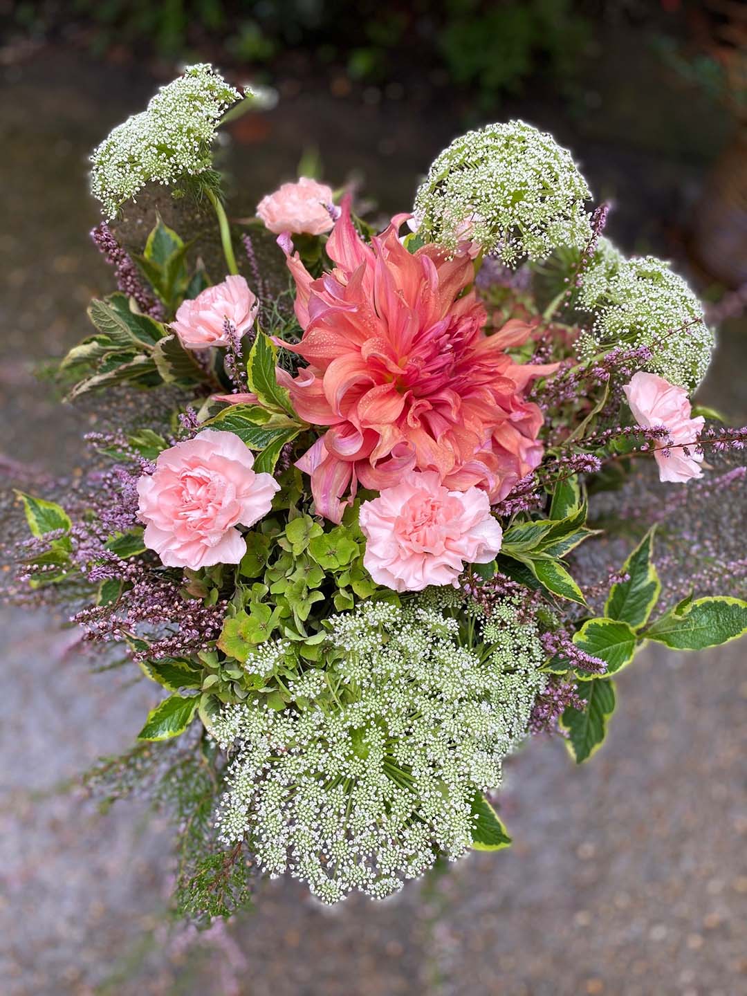 Dahlia Fleurs En Bouquet