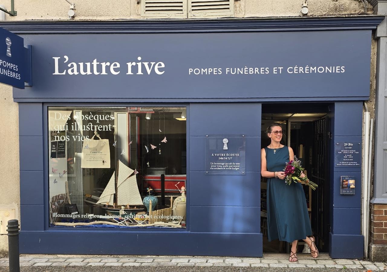 Agence Orléans Meung sur loire vitrine